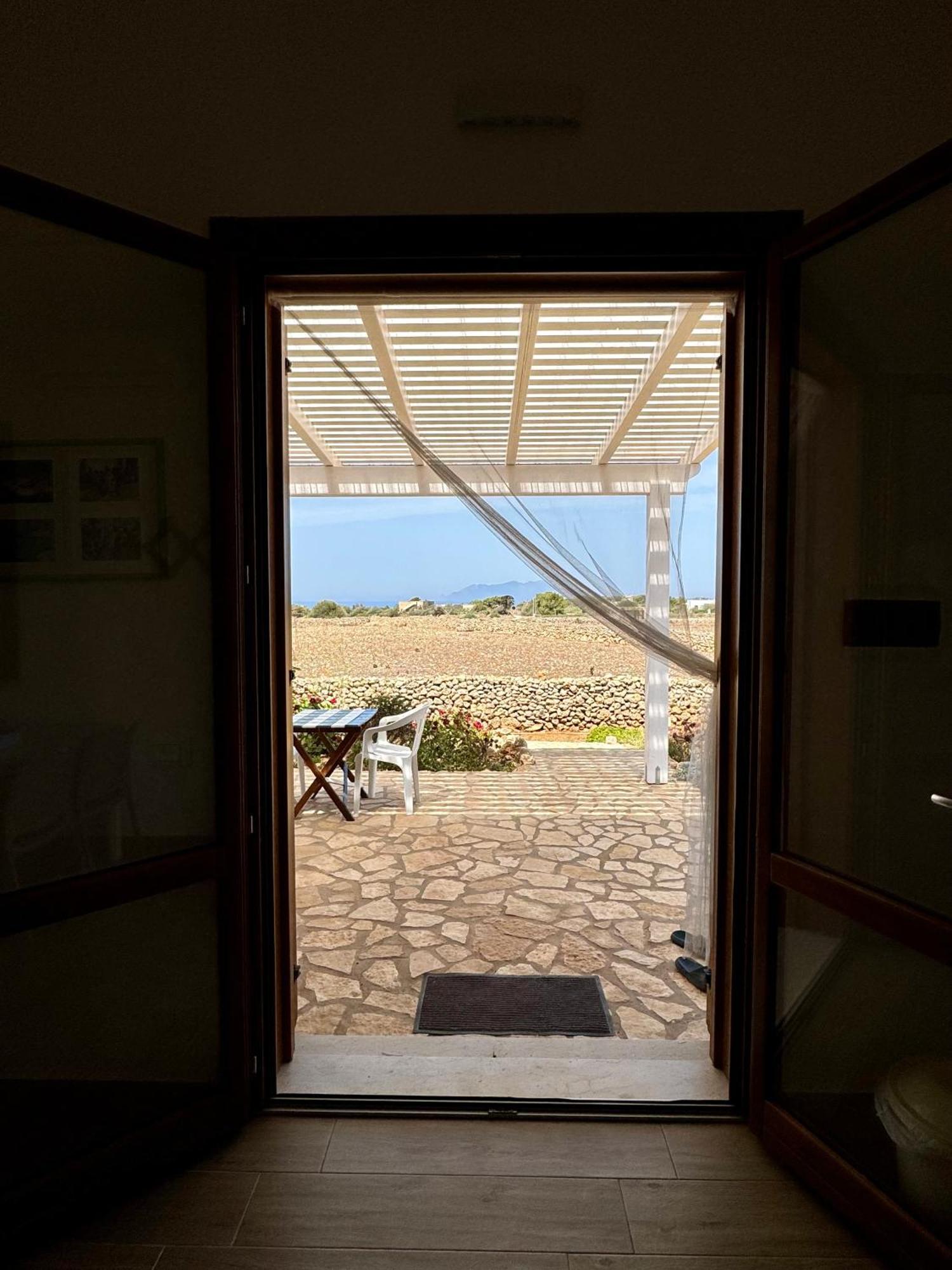 Aria Case Vacanze Favignana Exterior foto